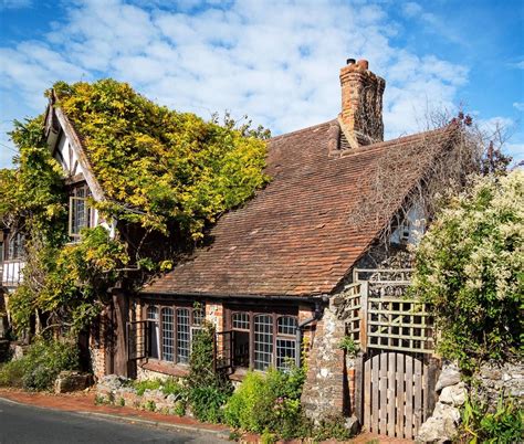 tudor cottages